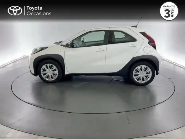 Toyota Aygo X 1.0 vvt-i 72ch dynamic my24 — photo 3