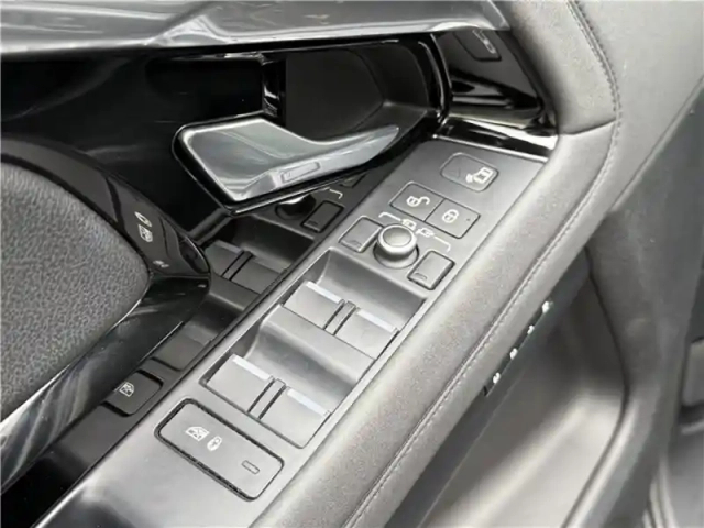 Land Rover Range Rover d180 awd bva9 — photo 22