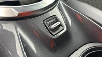 Nissan Juke 1.6 Hybrid 143ch N-Connecta 2023.5 — photo 19
