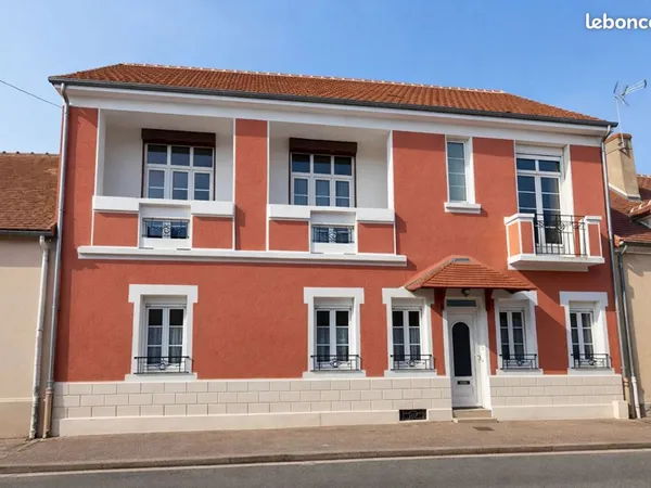 Propriété 11 pièces 229 m²