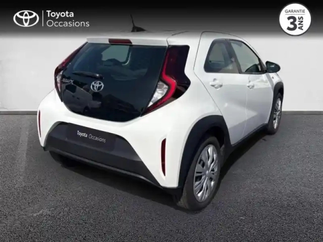 Toyota Aygo X 1.0 vvt-i 72ch dynamic my24 — photo 10