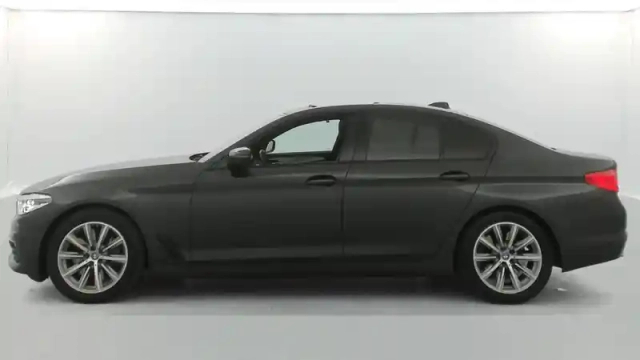 Bmw Serie 5 540i xdrive 340 ch bva8 — photo 23