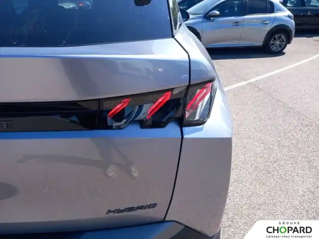 Peugeot 3008 hybrid 136 e-dcs6 — photo 23