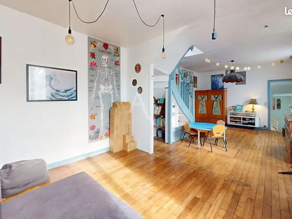 Maison 6 pièces 138 m²