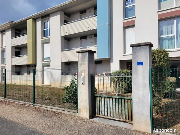 Appartement t3 balcon parking