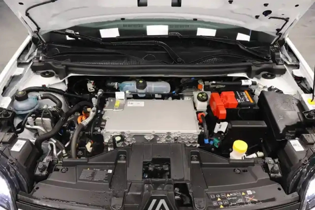 Renault 5 renault  e-tech electrique 10 ch autonomie confort — photo 12