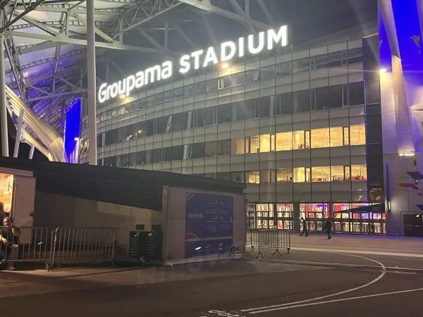 Place de parking a louer à proximité du Groupama Stadium