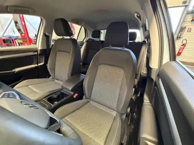 Volkswagen Golf 1.5 ehybrid 204ch vw edition dsg6 — photo 13