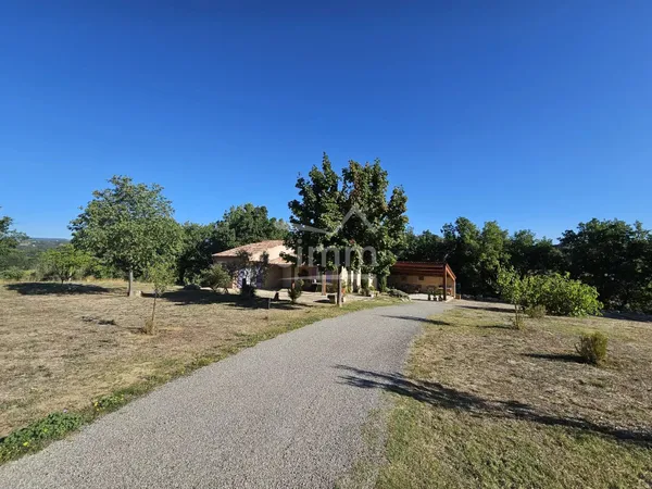 Villa à la campagne