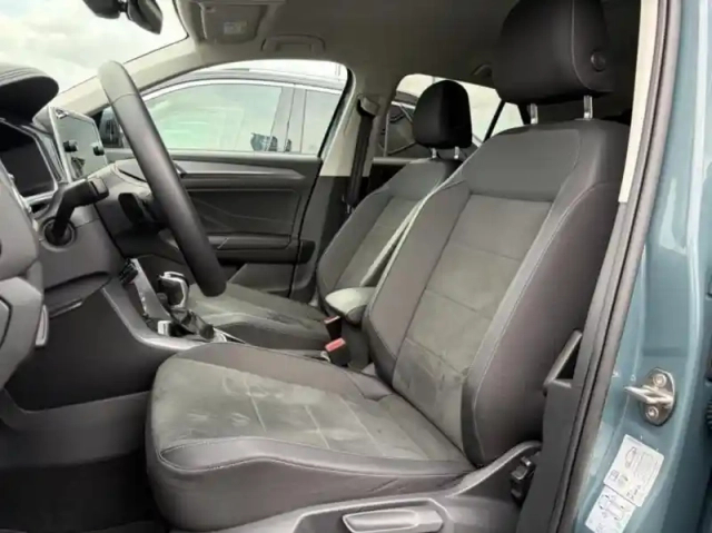 Volkswagen T-Roc 1.5 tsi evo2 150ch style edition dsg7 — photo 11