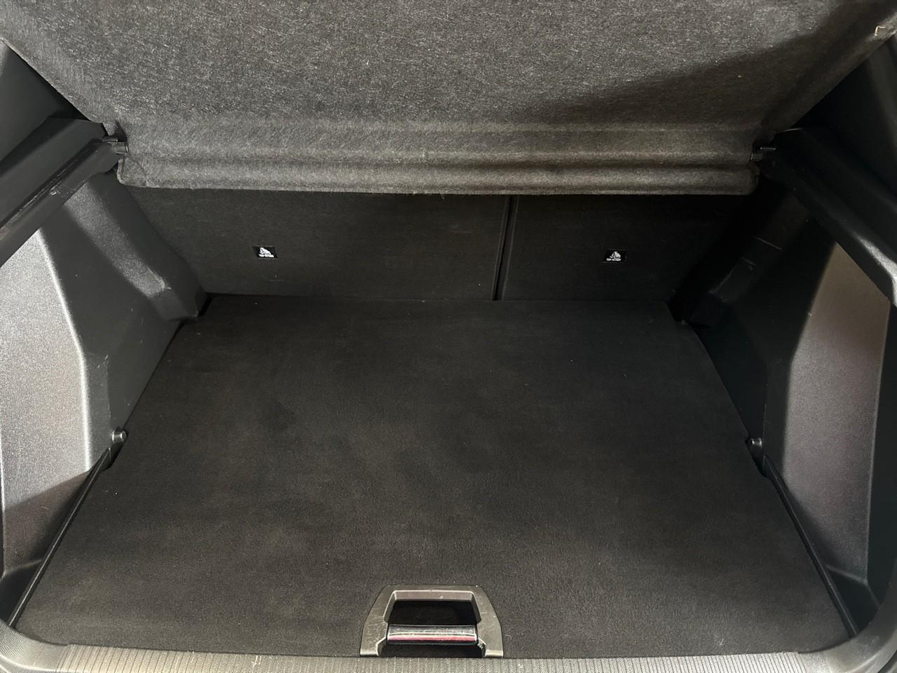 Peugeot 2008 1.5 bluehdi 110ch s&s style — photo 6