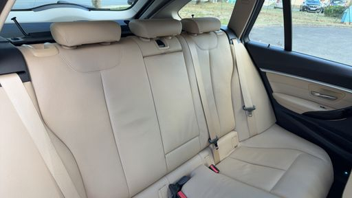 BMW Serie 3 Touring 318d 150 BVA8 - Business Design – 2018 – 153885 km – Diesel – Boîte Automatique — photo 22