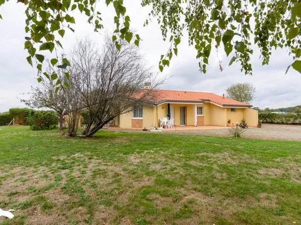 Maison de plain-pied 4 pièces 102 m²