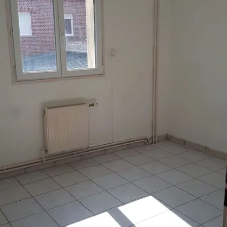Appartement F3 centre ville Fourmies