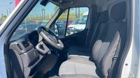 Renault Master F3500 L3H3 2.3 Blue dCi 135ch Confort Euro6E — photo 12