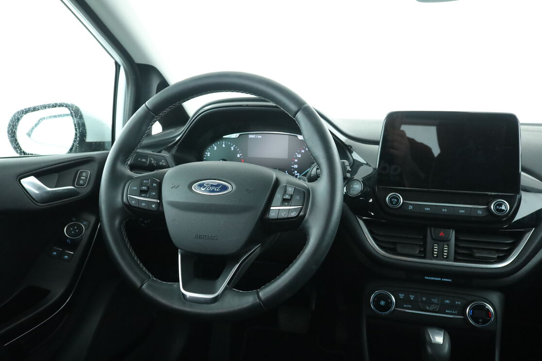 Ford Fiesta 1.0 EcoBoost Titanium Auto — photo 12