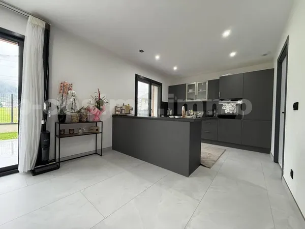 Maison jumelée 5 pièces 117 m²