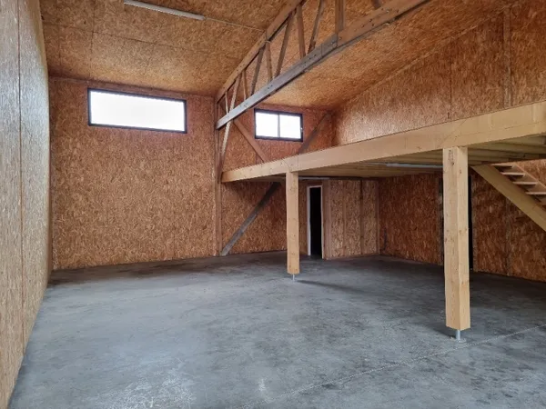 location atelier / stockage 75 m2