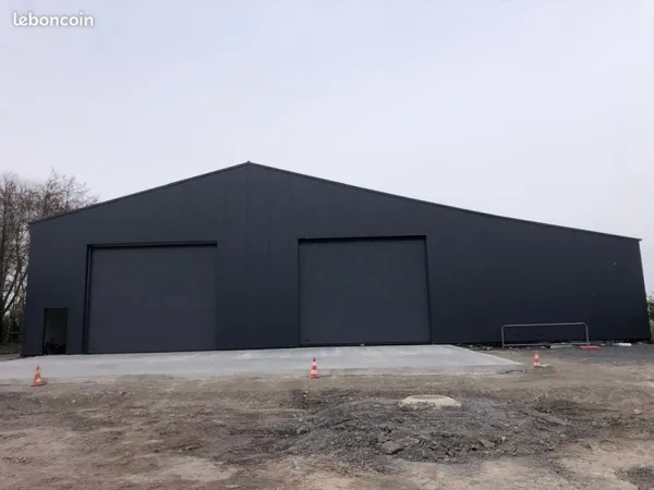 1260 m² Merris
