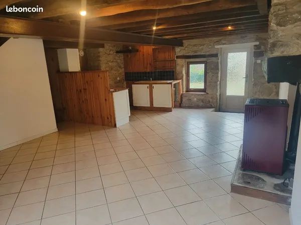 Maison Location Folles 4p 85m² 550€