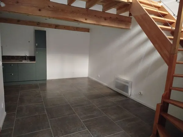 Maison de 62m2 à louer sur Fa