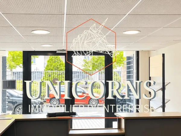 Bureaux 270 m²