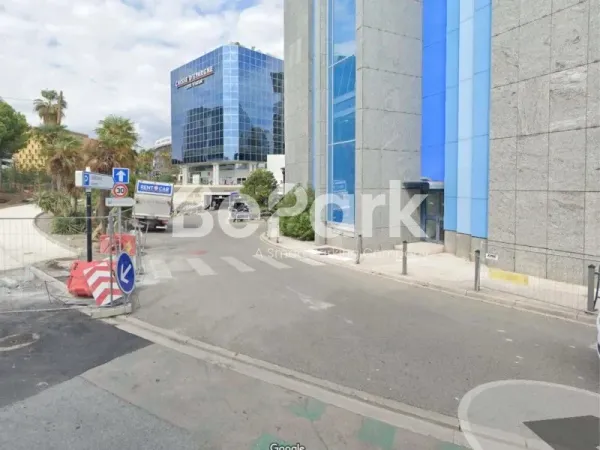 Stationnement Location Nice 130€