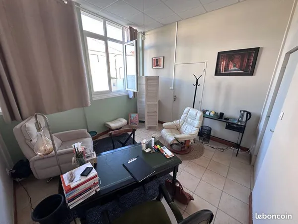 Bureau à louer