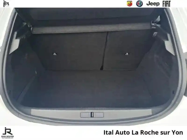 Peugeot 208 1.5 bluehdi 100ch s&amp;s active pack — photo 7