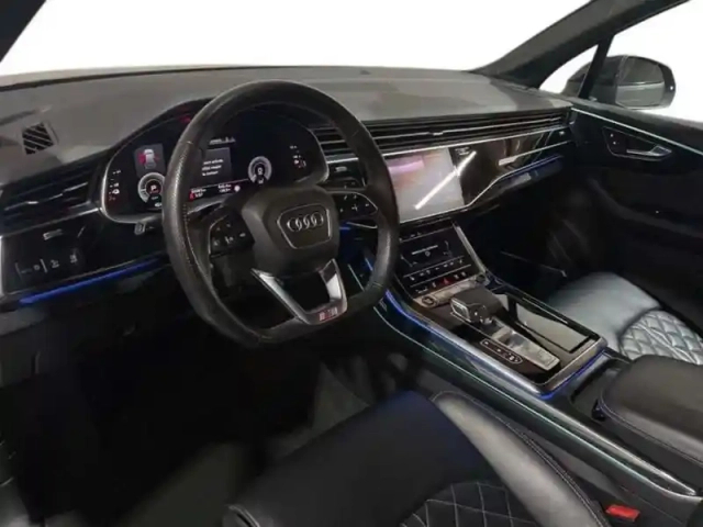 Audi Q7 60 tfsi e 456 tiptronic 8 quattro competition — photo 8