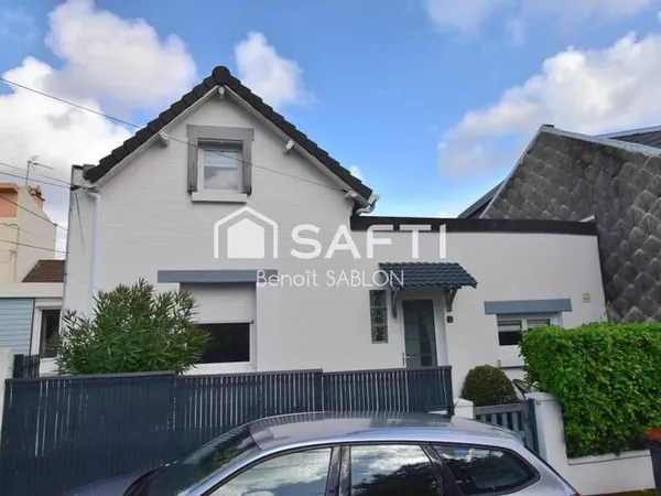 Maison SANVIC 78m², 3 chambres, cour et dépendance