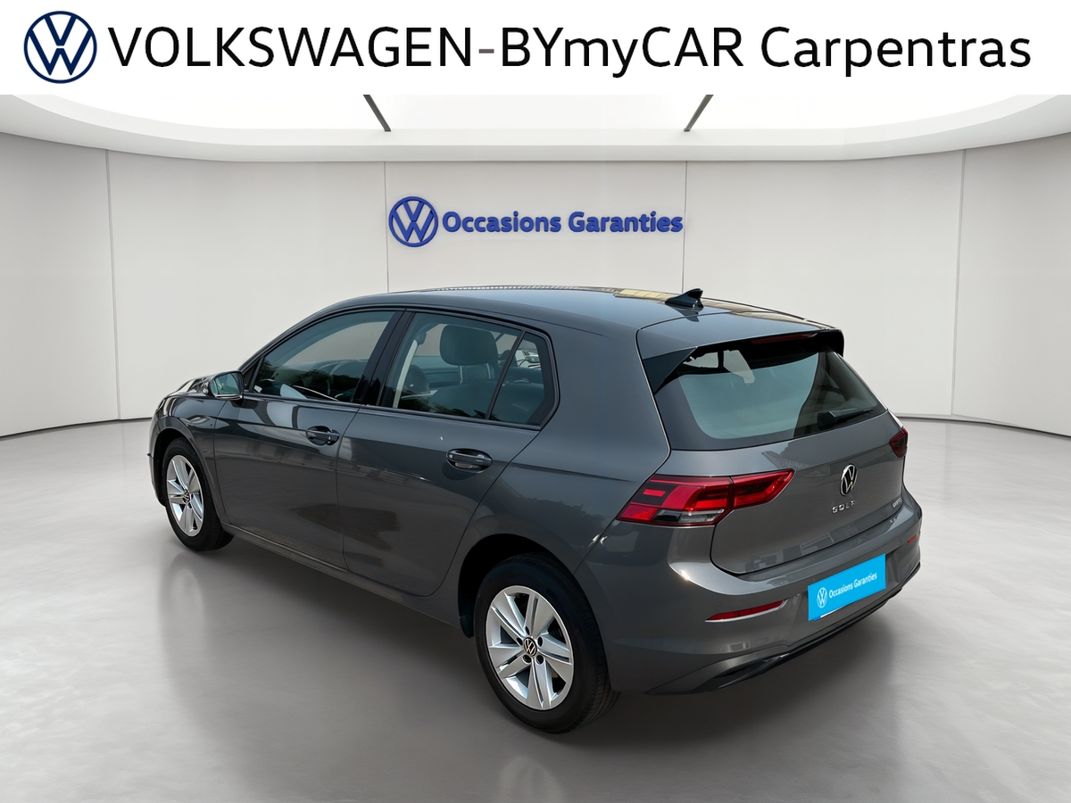 Volkswagen Golf 1.0 eTSI OPF 110 DSG7 — photo 3