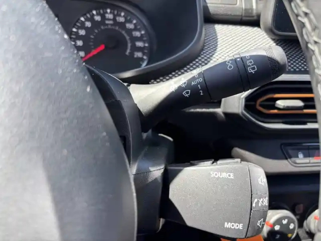 Dacia Sandero tce 90 cvt - 22 — photo 31