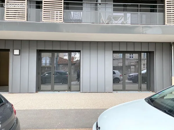 Murs commerciaux 88 m² VIENNE