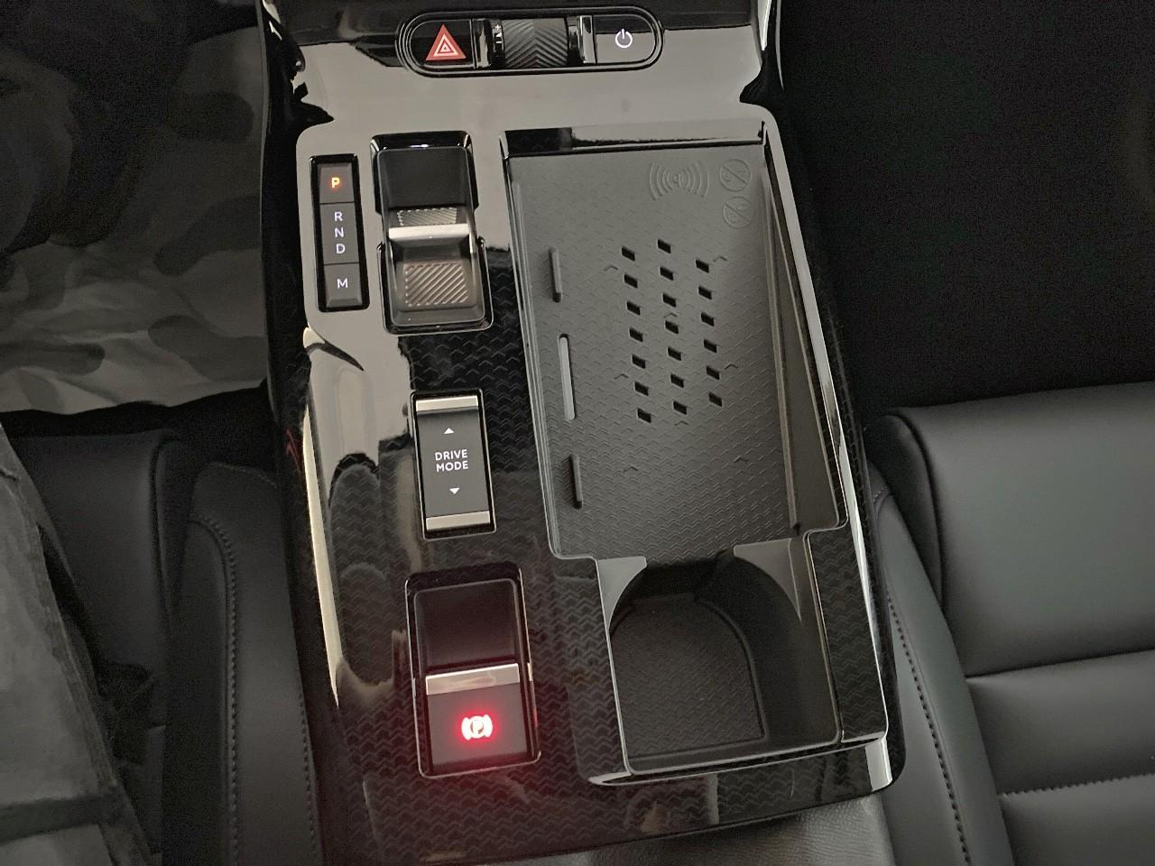 Citroën C5 Aircross hybride 145 ch e-dcs6 max — photo 17