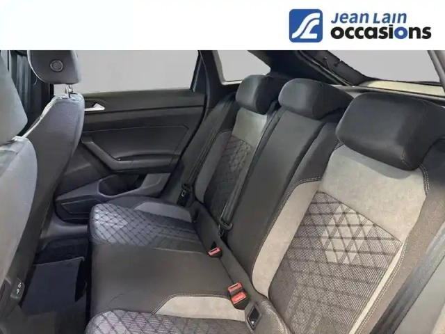 Volkswagen Taigo 1.0 tsi 116 dsg7 — photo 61