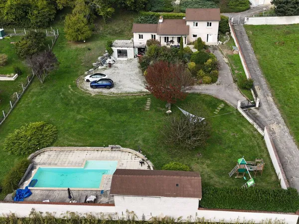 Maison 6 pièces 155 m²