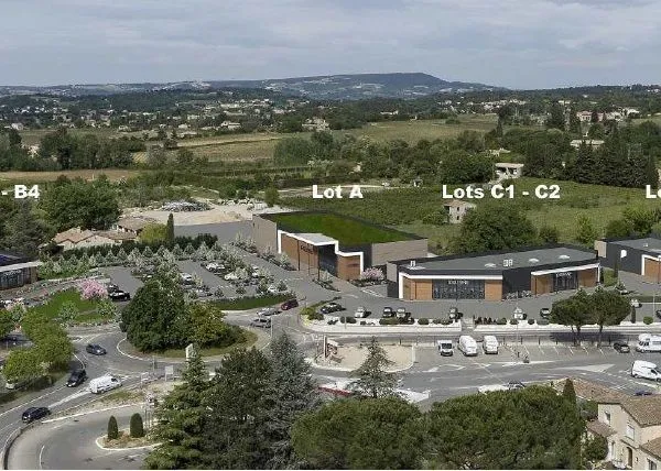 Local commercial - emplacement n°1 - excellente visibilité