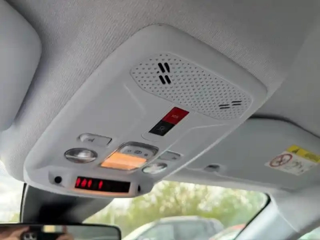 Peugeot 208 hybrid 100 e-dcs6 style — photo 25
