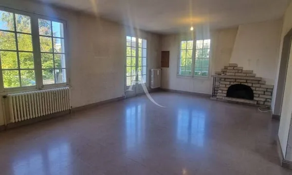 Maison 9 pièces 184 m²