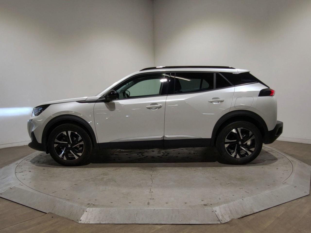 Peugeot 2008 puretech 130 s&s eat8 allure pack — photo 2