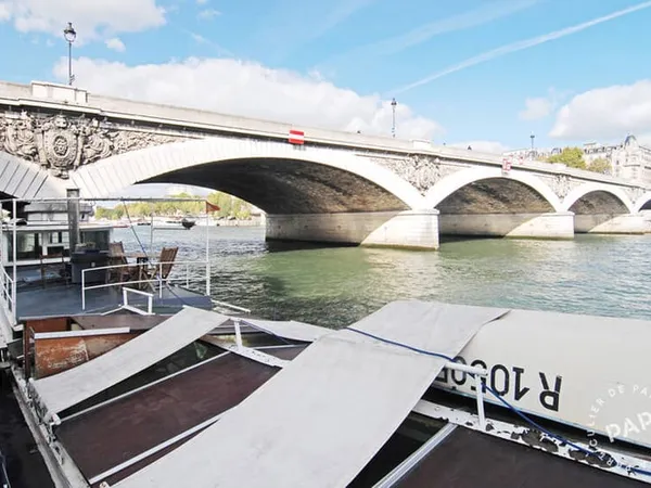 Péniche 60 m²