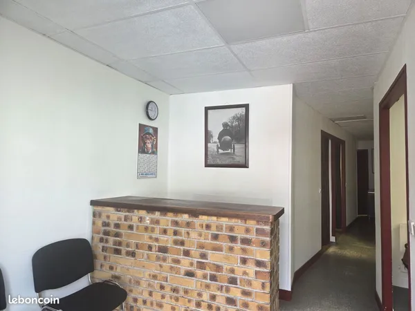 Fonds de commerce 5 pièces 40 m²