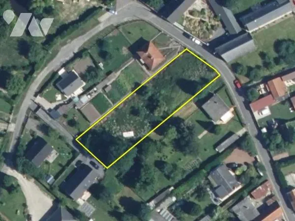 Terrain 1492 m²