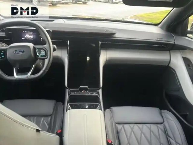 Ford Explorer 286ch extended range 77kwh pack premium rwd — photo 5