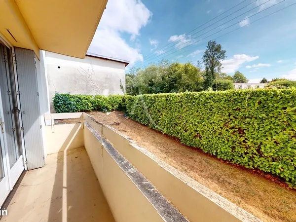 Studio 1 pièce 26 m²