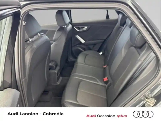 Audi Q2 35 tfsi 150ch s line plus s tronic 7 — photo 8