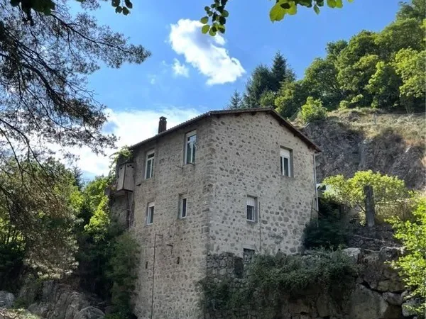 Maison avec jardin à vendre