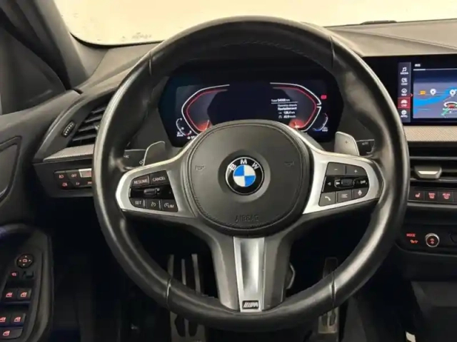 Bmw Serie 1 série 1 118da 150ch m sport 8cv — photo 6