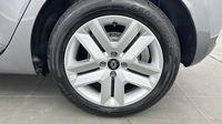 Renault Clio 1.5 Blue dCi 100ch Evolution - 24 — photo 11